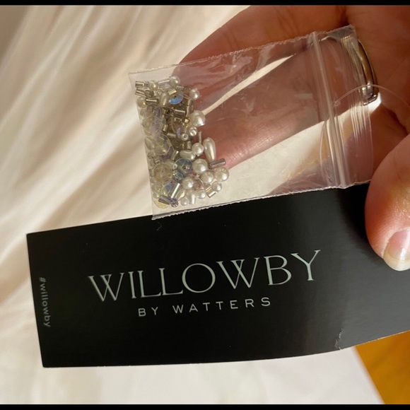 Willowby by Watters Beaded Wedding Dress - Perfect for Spring! - Picture 7 of 14